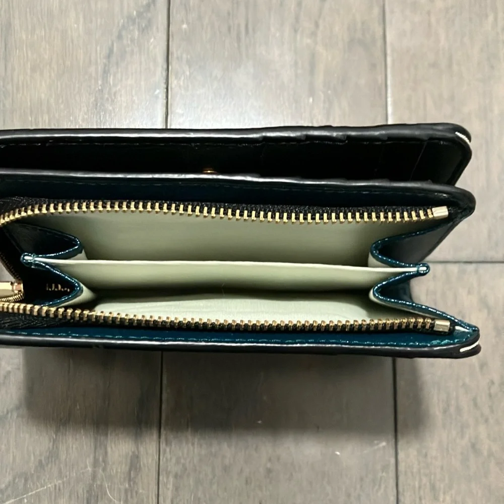 Marc Jacobs Wallet - Picture 5 of 9